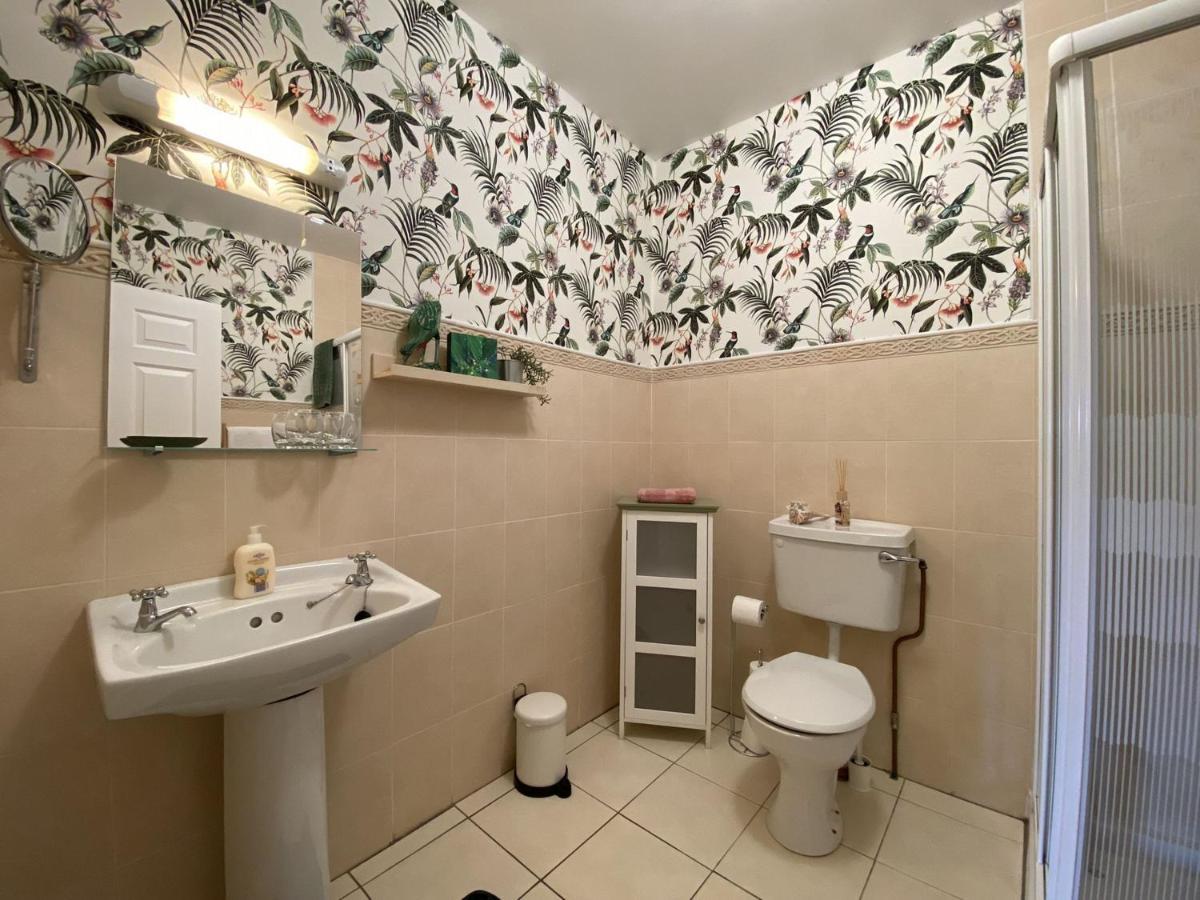 Apartment 432 - Клифден Экстерьер фото